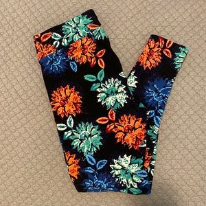 Tall & Curvy LuLaRoe Leggings